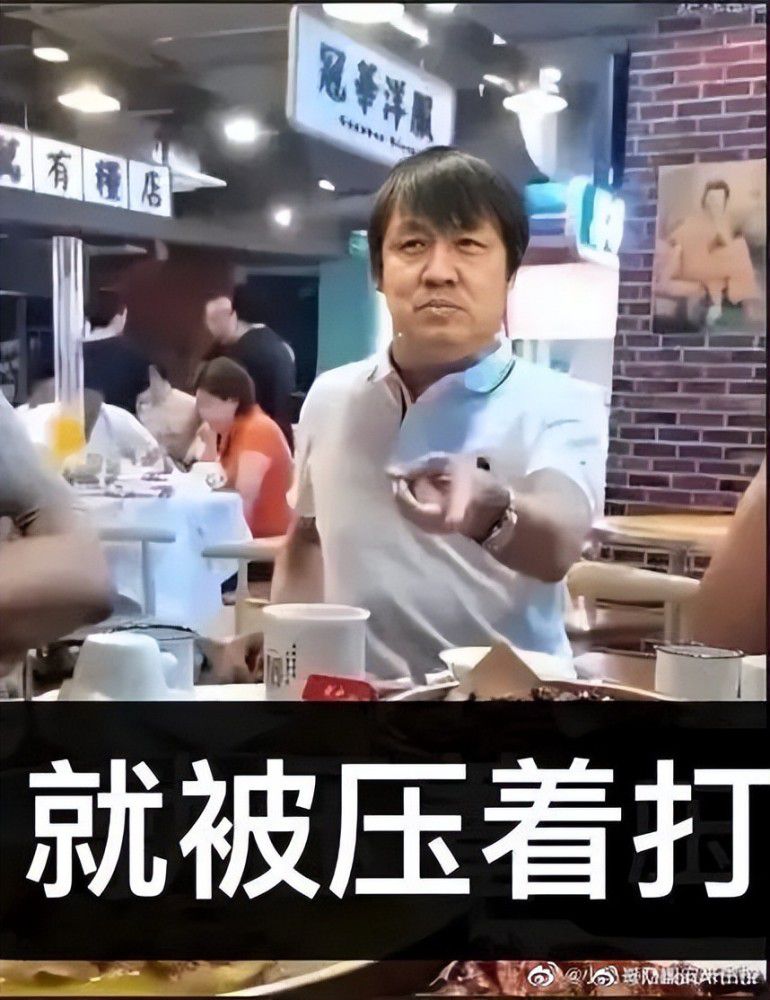 回忆与现实的不断闪回交织，真实身份的迷雾丛生，爱恨纠缠的情感碰撞，一齐将电影的紧张感推至巅峰